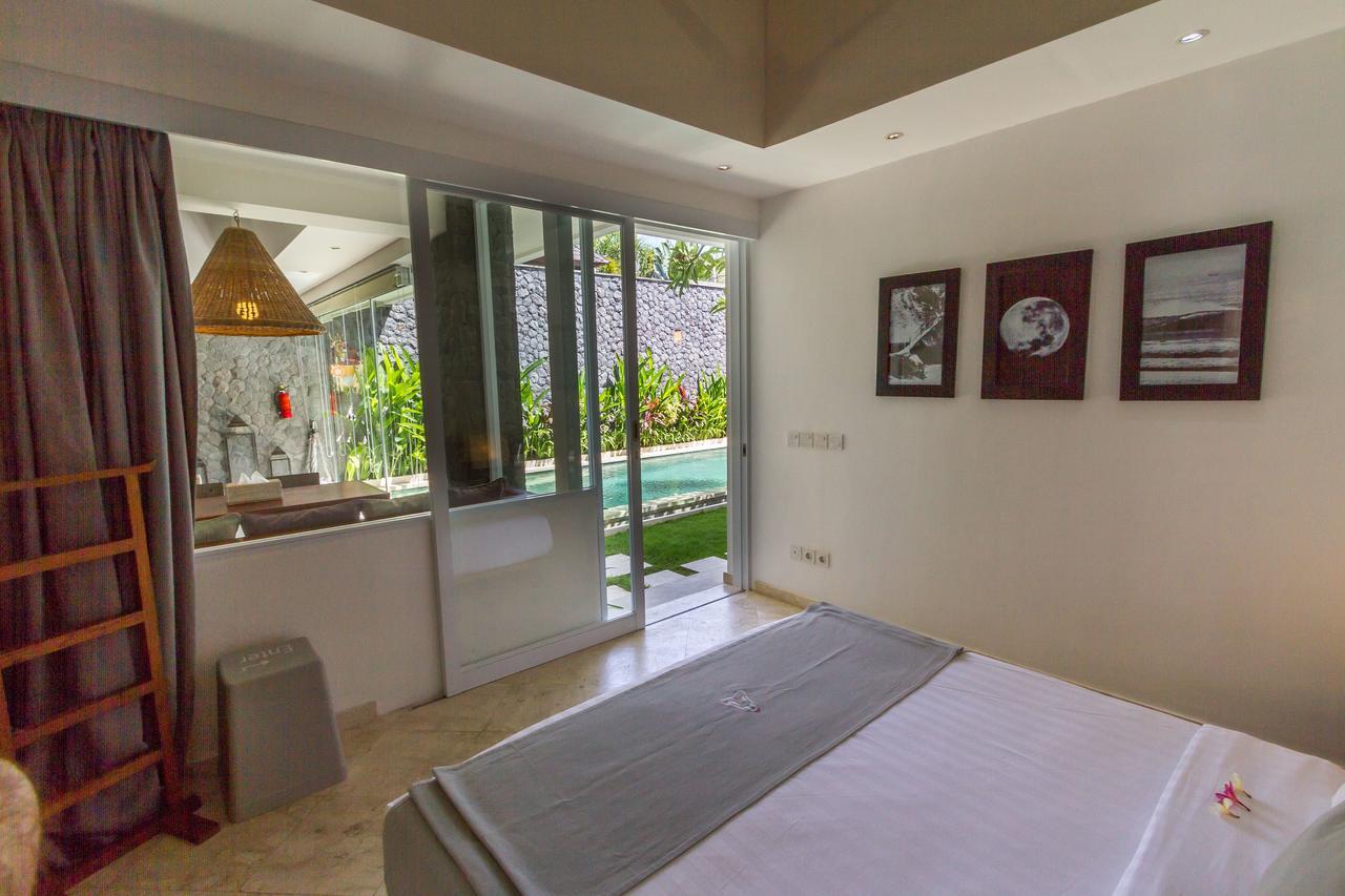 Vishuddha Ajna Villa - Outstanding 2 Bdr Villa - Great Location! Seminyak  Bagian luar foto