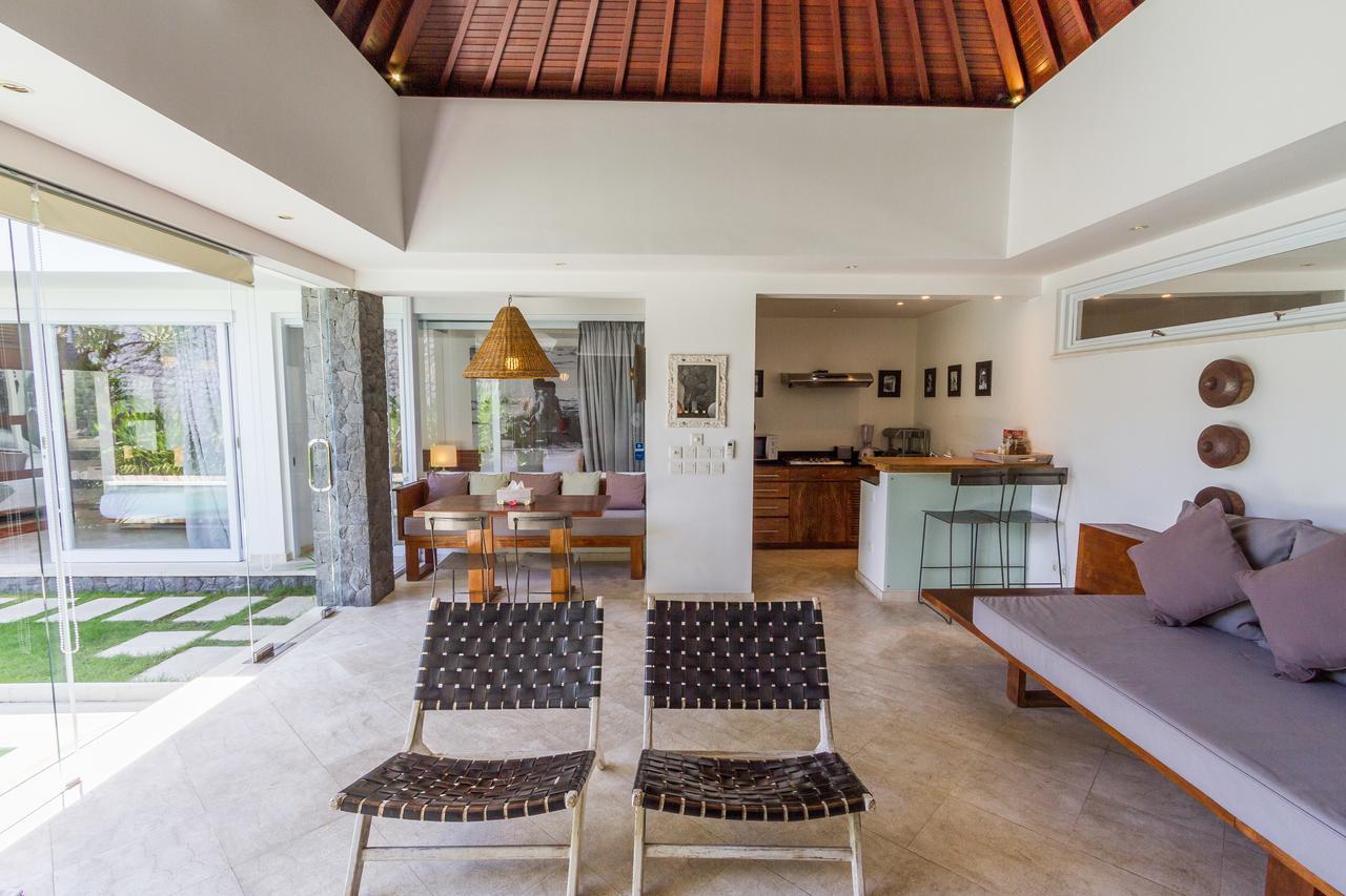 Vishuddha Ajna Villa - Outstanding 2 Bdr Villa - Great Location! Seminyak  Bagian luar foto