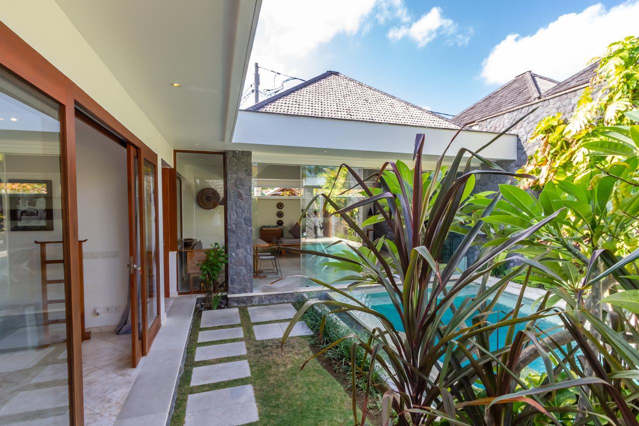Vishuddha Ajna Villa - Outstanding 2 Bdr Villa - Great Location! Seminyak  Bagian luar foto