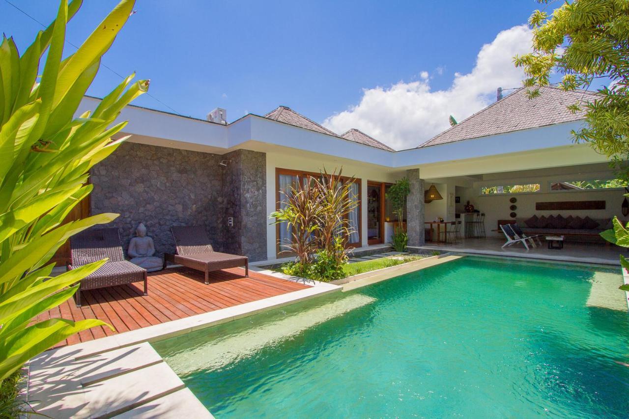 Vishuddha Ajna Villa - Outstanding 2 Bdr Villa - Great Location! Seminyak  Bagian luar foto