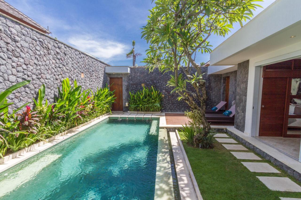 Vishuddha Ajna Villa - Outstanding 2 Bdr Villa - Great Location! Seminyak  Bagian luar foto