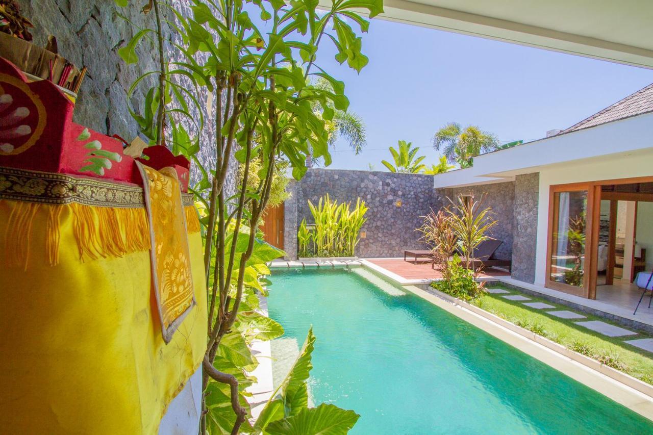 Vishuddha Ajna Villa - Outstanding 2 Bdr Villa - Great Location! Seminyak  Bagian luar foto