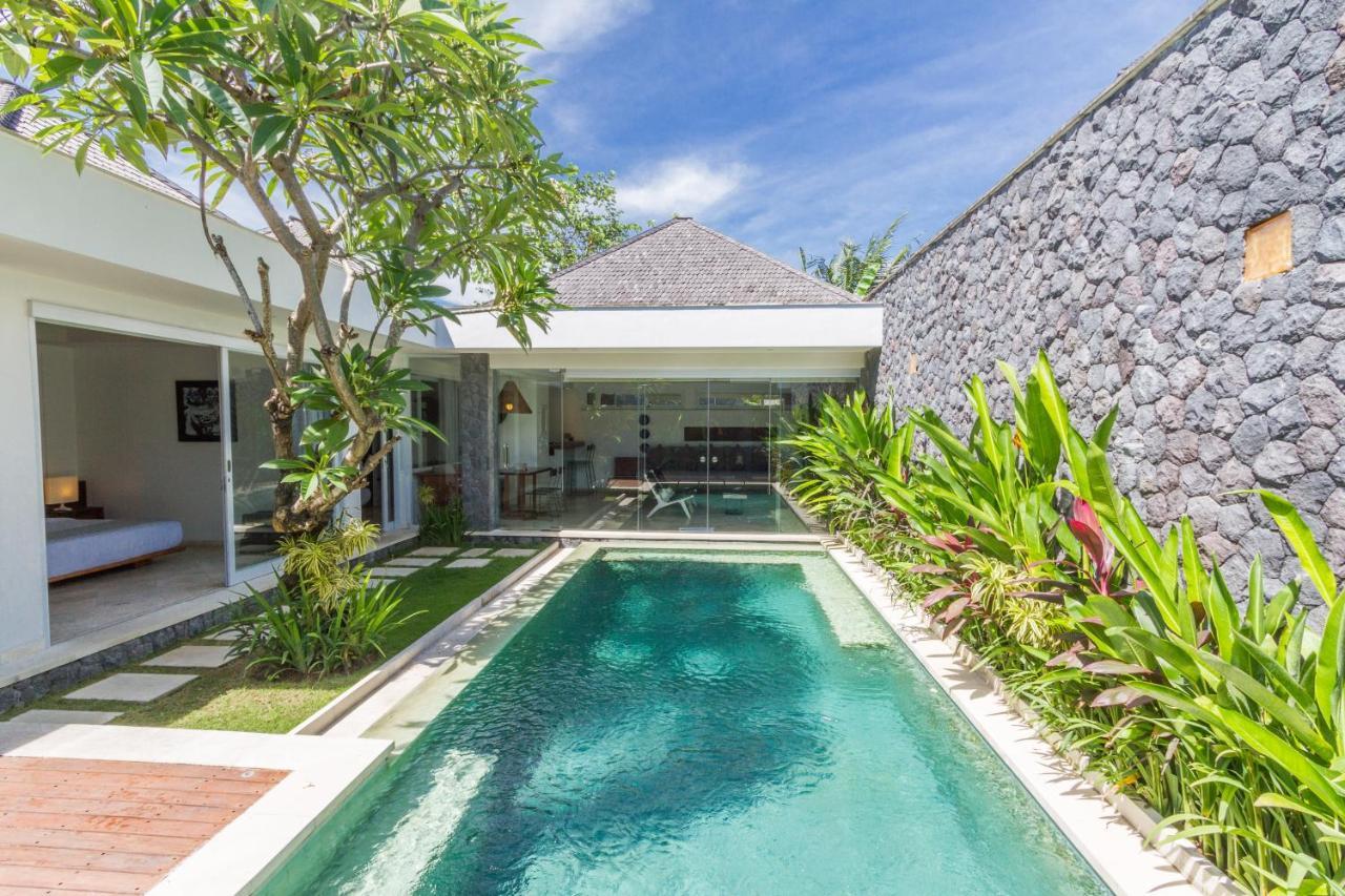 Vishuddha Ajna Villa - Outstanding 2 Bdr Villa - Great Location! Seminyak  Bagian luar foto