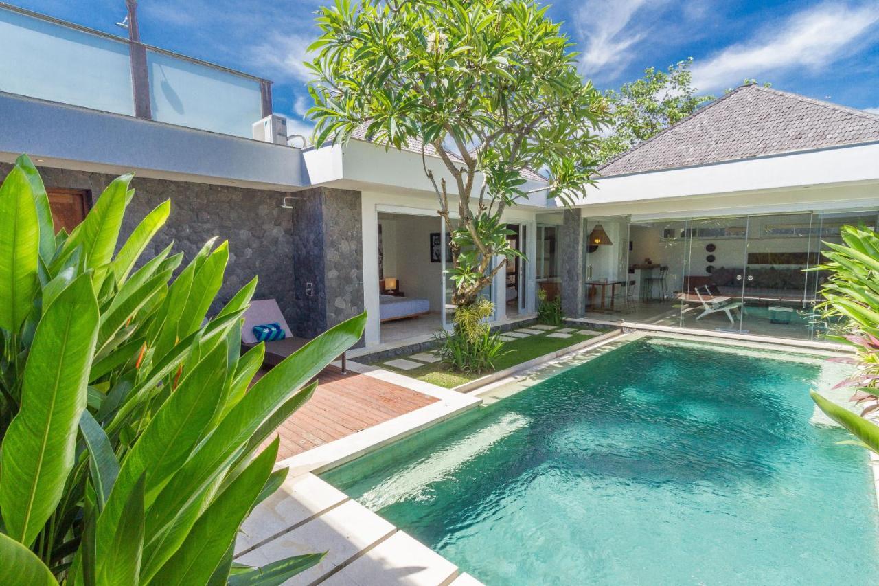 Vishuddha Ajna Villa - Outstanding 2 Bdr Villa - Great Location! Seminyak  Bagian luar foto