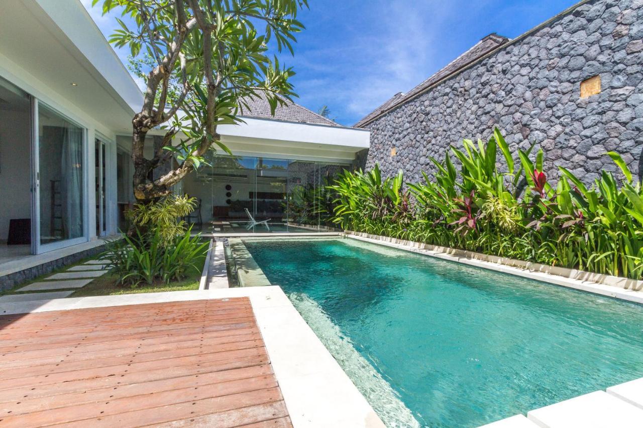 Vishuddha Ajna Villa - Outstanding 2 Bdr Villa - Great Location! Seminyak  Bagian luar foto