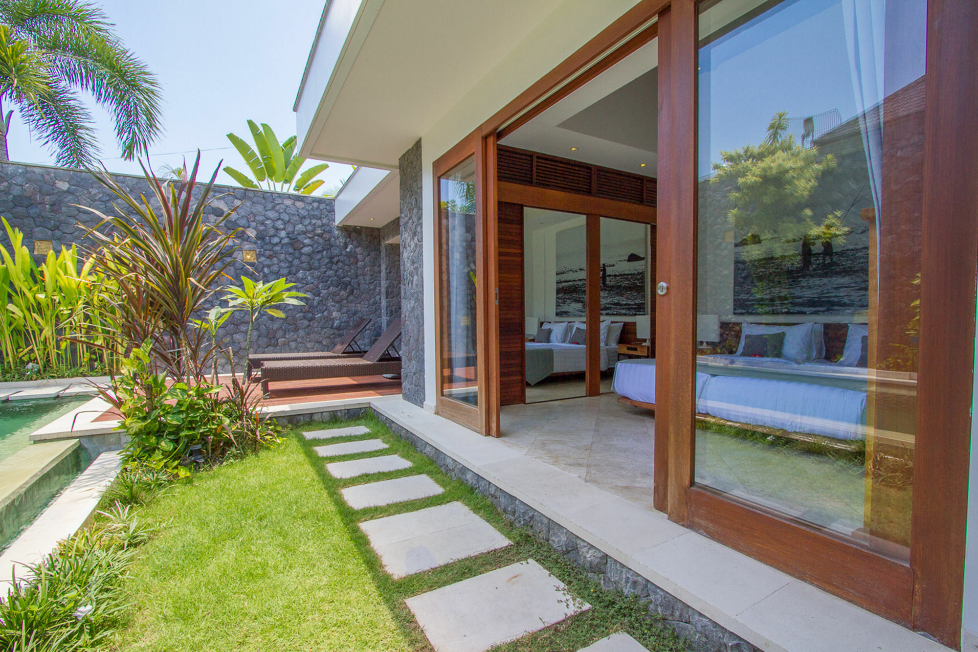 Vishuddha Ajna Villa - Outstanding 2 Bdr Villa - Great Location! Seminyak  Bagian luar foto